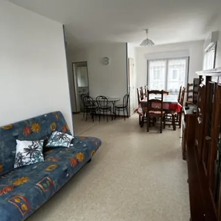 Apartment 3 Pieces A 50m De La Mer, Terrasse, 1er Etage, 4/6 Personnes - - Fr-1-730-1 *